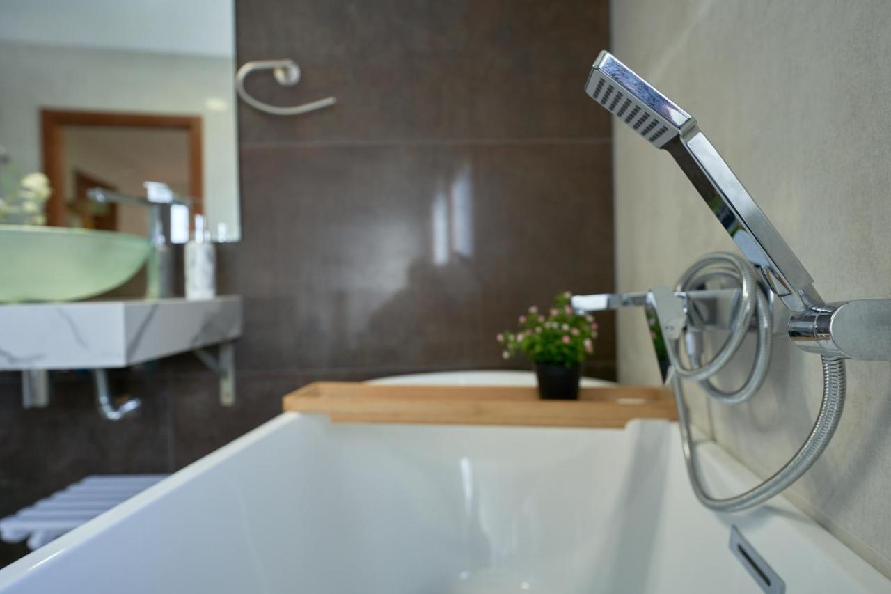 Duplex Casa De Las Argollas Grand Suite Parking Gratis ปลาเซนเซีย ภายนอก รูปภาพ